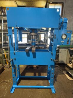 HIDRAULINIS PRESAS Р337 – 50 T